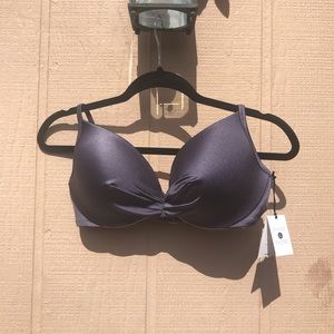 Halter bikini top 👙